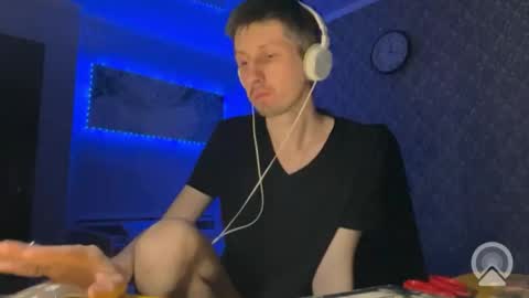 Snapshot of roma305991 chatting on 8, 1, 2026 roma305991 online show from 8, 1, 2026