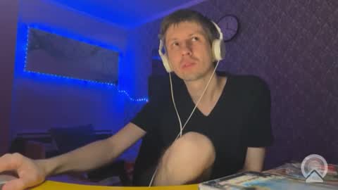 Snapshot of roma305991 chatting on 13, 1, 2026 roma305991 online show from 13, 1, 2026