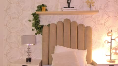   online show from 11, 12, 2024