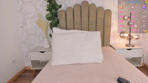   online show from 28, 10, 2025