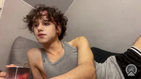 Snapshot of roma_shyguy_ chatting on 27, 4, 2026 roma_shyguy_ online show from 27, 4, 2026