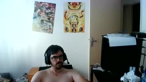 Snapshot of romainb72 chatting on 16, 7, 2026 romainb72 online show from 16, 7, 2026