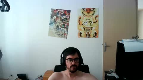 Snapshot of romainb72 chatting on 19, 7, 2026 romainb72 online show from 19, 7, 2026