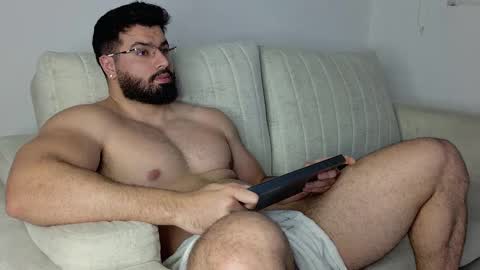 Roman Lux online show from 3, 2, 2026