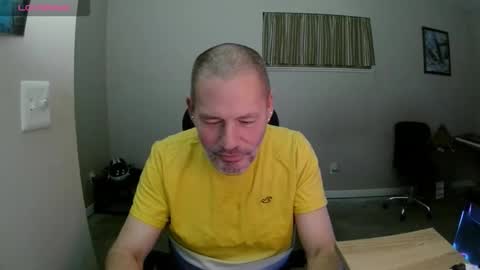 Snapshot of romander2017 chatting on 21, 4, 2026 Wasati online show from 21, 4, 2026