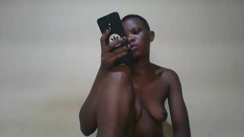 Snapshot of romantic2u4 chatting on 17, 2, 2026 Emma online show from 17, 2, 2026