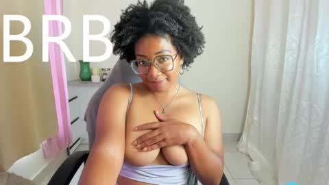 Snapshot of romantic_stargirl chatting on 22, 6, 2026 Is A Belle online show from 22, 6, 2026