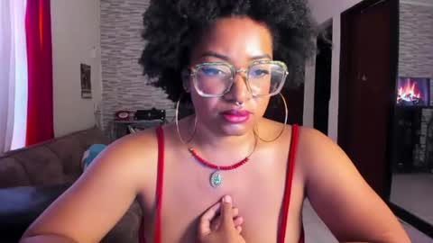 Snapshot of romantic_stargirl chatting on 23, 7, 2026 Is A Belle online show from 23, 7, 2026