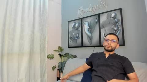 Romeo Bossi online show from 3, 3, 2026