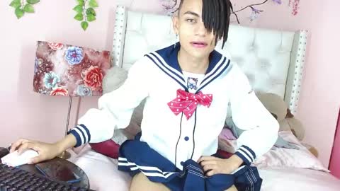 Snapshot of romeo_laurient chatting on 12, 4, 2026 ROMEO online show from 12, 4, 2026