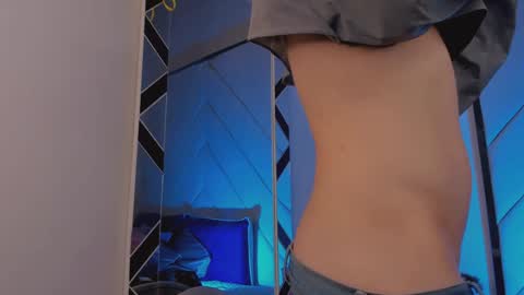 Snapshot of romeo_ricci1 chatting on 13, 1, 2025 Romeo Ricci online show from 13, 1, 2025