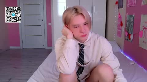 Snapshot of ron_vilss chatting on 26, 4, 2026 Ron online show from 26, 4, 2026