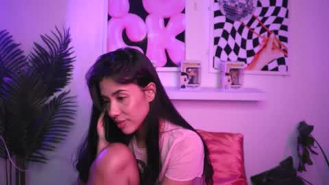 Roni online show from 6, 12, 2024