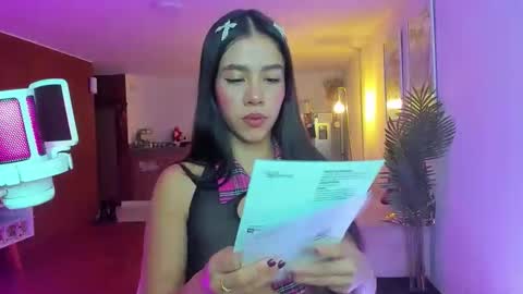 Snapshot of ronieeplay chatting on 14, 5, 2026 Roni online show from 14, 5, 2026