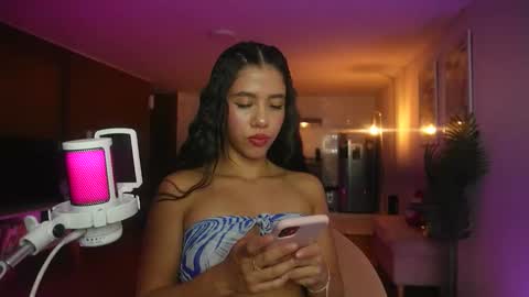 Snapshot of ronieeplay chatting on 20, 5, 2026 Roni online show from 20, 5, 2026
