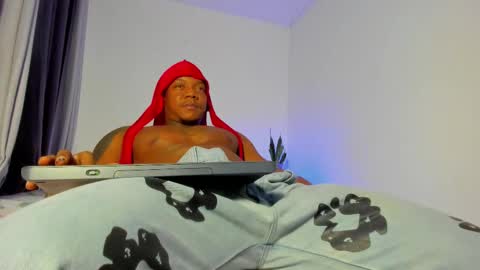 Snapshot of ronnie_777 chatting on 25, 9, 2025 Ronnie 777 online show from 25, 9, 2025