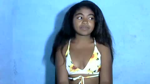 Snapshot of ronny_angel chatting on 8, 6, 2026 Xena online show from 8, 6, 2026