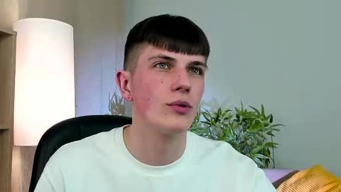 Snapshot of rony_winston chatting on 2, 3, 2026 Rony online show from 2, 3, 2026