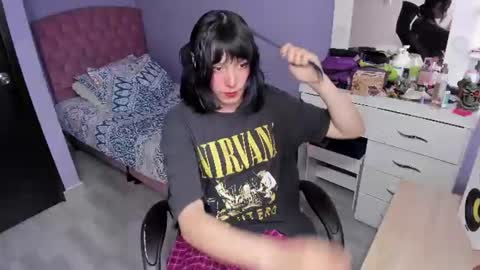 Snapshot of room312_ chatting on 10, 7, 2026 Twelve 3 Inst Twelve 312002 Twitter Room312 2002 online show from 10, 7, 2026