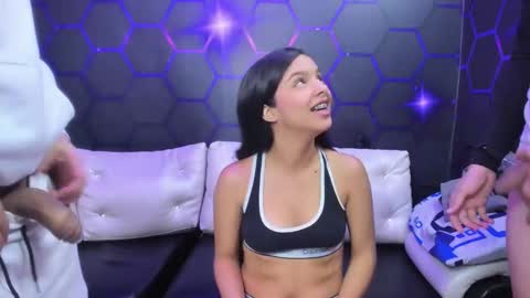 Snapshot of room_kitty chatting on 12, 3, 2025  MIA AND PAUL online show from 12, 3, 2025