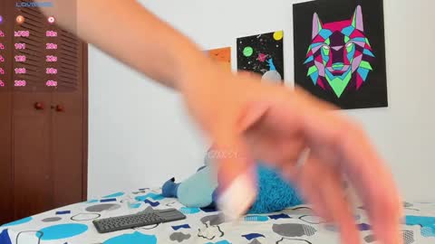 Snapshot of rooxxyy_ chatting on 3, 12, 2024    online show from 3, 12, 2024