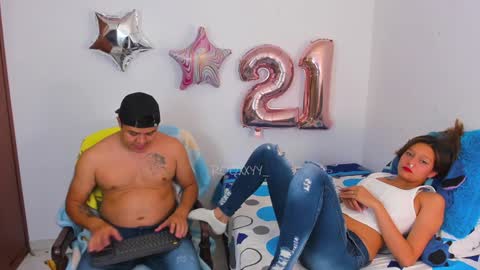 Snapshot of rooxxyy_ chatting on 11, 1, 2025    online show from 11, 1, 2025