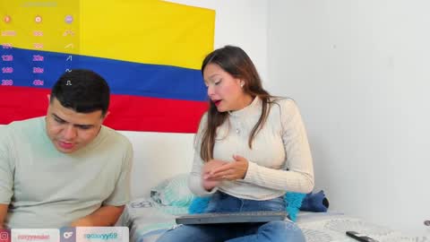 Snapshot of rooxxyy_ chatting on 5, 2, 2025    online show from 5, 2, 2025