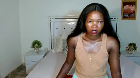 Snapshot of rorennah chatting on 17, 4, 2026 Rorenah online show from 17, 4, 2026