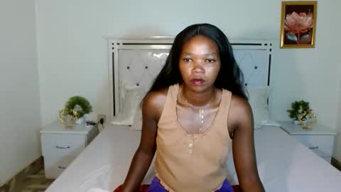 Snapshot of rorennah chatting on 7, 5, 2026 Rorenah online show from 7, 5, 2026