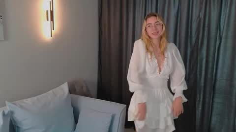 Emma online show from 20, 10, 2025
