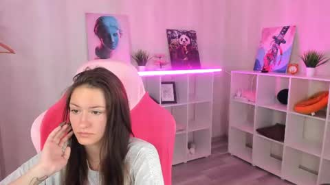 Snapshot of rosa_vaughn chatting on 27, 6, 2026 Viola online show from 27, 6, 2026