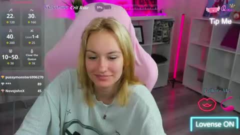 Snapshot of rosa_vaughn chatting on 17, 7, 2026 Viola online show from 17, 7, 2026