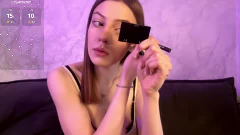 Snapshot of rosaliehue chatting on 12, 3, 2026 rosaliehue online show from 12, 3, 2026