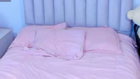 rosarojaa online show from 14, 9, 2025