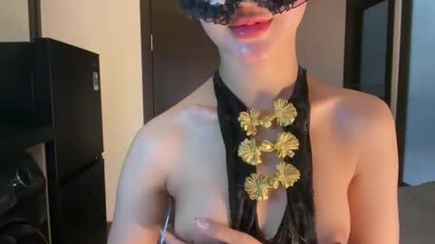 Snapshot of rose_ah chatting on 18, 4, 2026 rose_ah online show from 18, 4, 2026