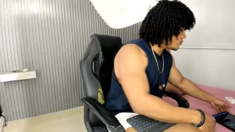 Snapshot of rose_bluet chatting on 1, 5, 2026 Rose online show from 1, 5, 2026