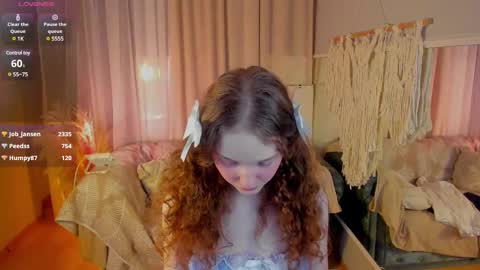 Snapshot of rose_charming_ chatting on 6, 3, 2025 Rose online show from 6, 3, 2025