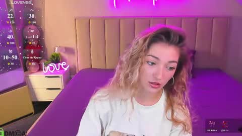 Snapshot of rose_dixon chatting on 12, 7, 2026 Kimberlly online show from 12, 7, 2026
