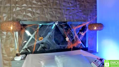 Rose online show from 4, 11, 2025