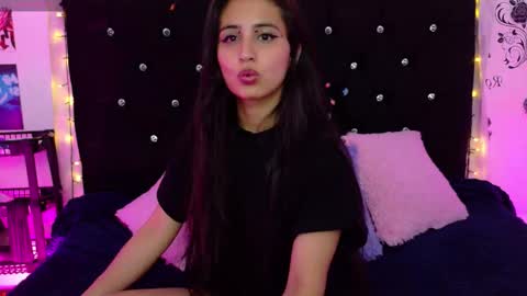 Rose online show from 28, 11, 2025