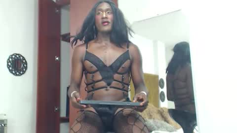 Snapshot of rose_valentiine chatting on 28, 2, 2026 rose_valentiine online show from 28, 2, 2026