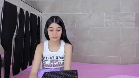 Rose y Miah online show from 18, 2, 2025