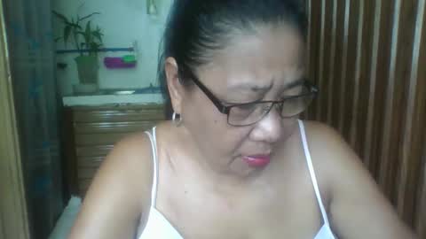 Snapshot of rosebelle66 chatting on 26, 5, 2026 rosebelle66 online show from 26, 5, 2026