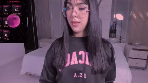 Rose online show from 5, 11, 2025