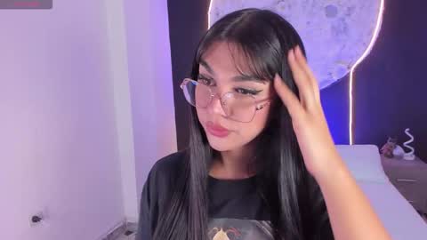 Rose online show from 28, 11, 2025