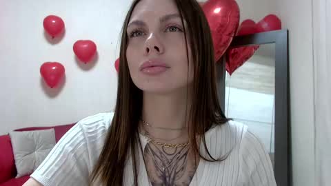 Snapshot of rosehubbard chatting on 16, 2, 2025 Rose Hubbard online show from 16, 2, 2025