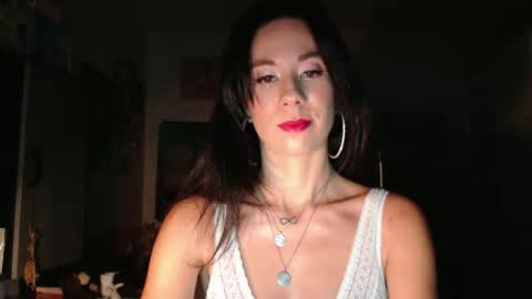 Rose online show from 28, 10, 2025