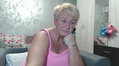 Lovepinklilly online show from 27, 9, 2025