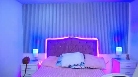 Snapshot of roses_liittle_ chatting on 26, 3, 2026 roses_liittle_ online show from 26, 3, 2026