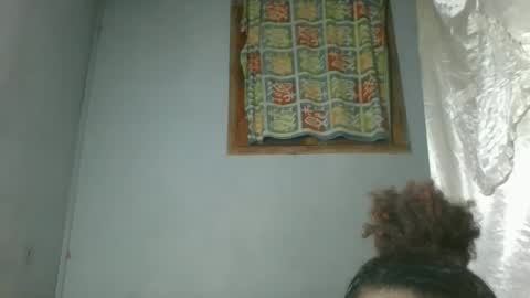 Snapshot of rosia22 chatting on 7, 10, 2025 rosia22 online show from 7, 10, 2025